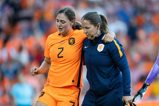 Aniek Nouwen of Netherlands in pain