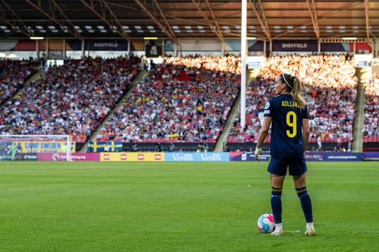 Kosovare Asllani of Sweden