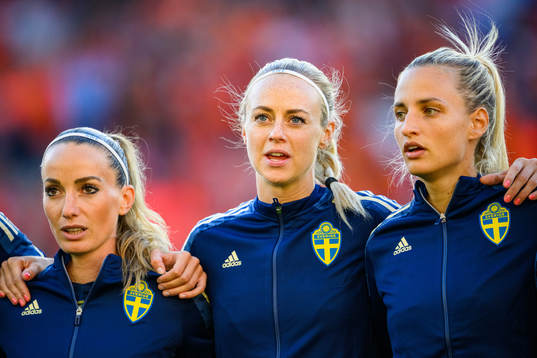 Kosovare Asllani, Amanda Ilestedt and Nathalie Björn