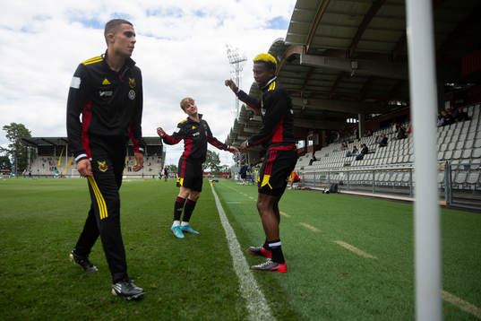 Östersunds Henrik Bellman och Chovanie Amatkarijo
