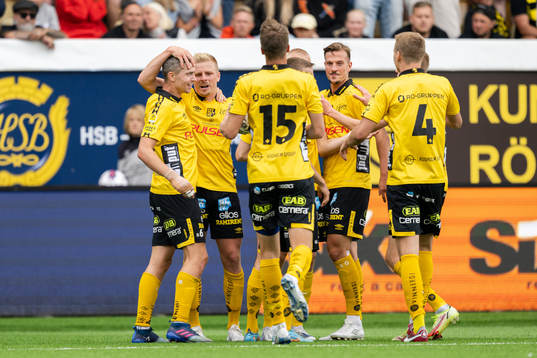 Elfsborgs spelare jublar
