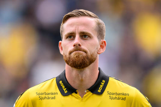 Elfsborgs Rasmus Alm vid lineup innan fotbollsmatchen i