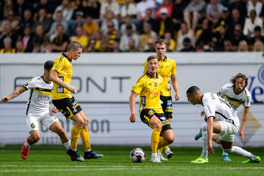 Elfsborgs Andre Ibsen Rømer och Andre Ibsen Rømer i en