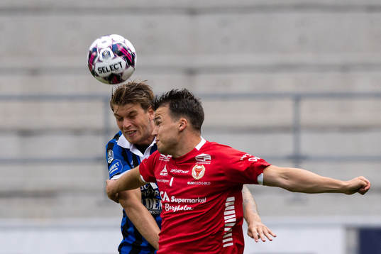 Sirius Marcus Klingenberg Mathisen och Kalmars Simon Skrabb