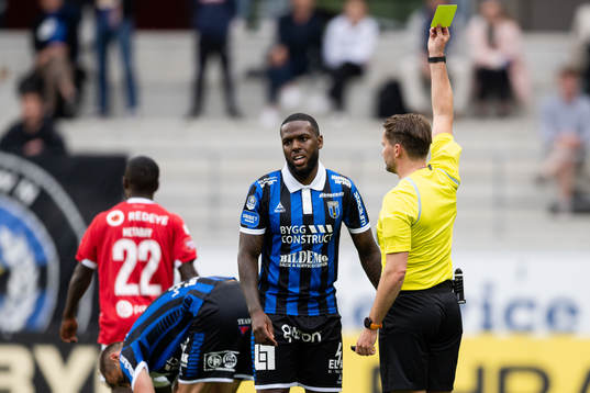 Sirius Christian Kouakou får en varning