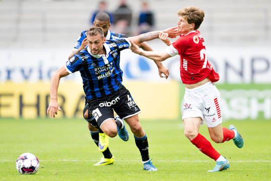 Sirius Filip Rogic och Kalmars Oliver Berg