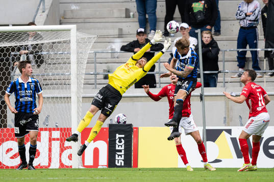 Kalmars målvakt Ricardo Friedrich och Sirius Marcus