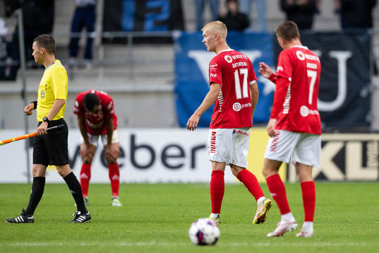 Kalmars Carl Gustafsson och Kevin Jensen deppar