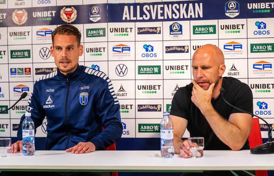 Sirius tränare Daniel Bäckström och Kalmars tränare