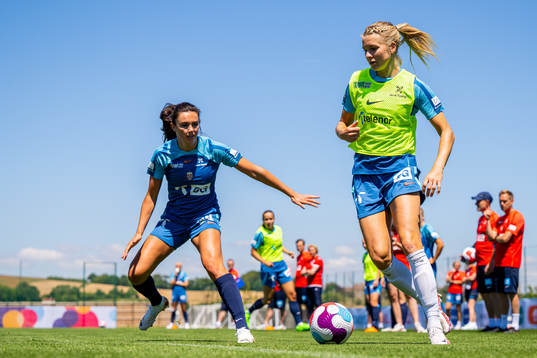 Ingrid Syrstad Engen and Ada Hegerberg of the Norwegian