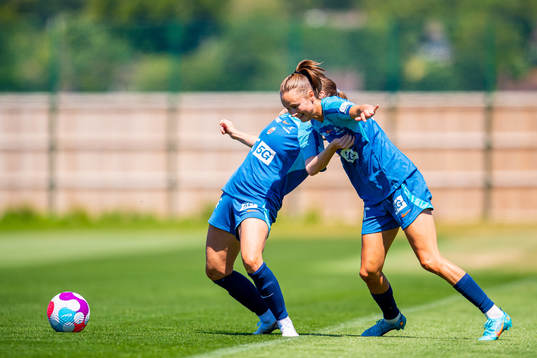Maren Mjelde and Caroline Graham Hansen of the Norwegian