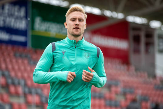 Peter Oliver Ekroth of Vikingur