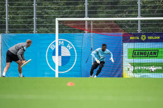 Goalkeeper Ismael Diawara