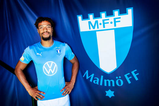 Malmö FF presenterar Joseph Ceesay som ny spelare