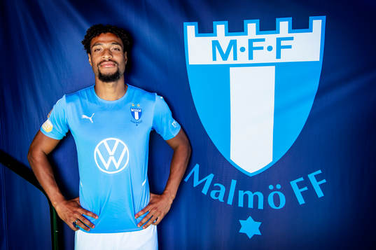 Malmö FF presenterar Joseph Ceesay som ny spelare