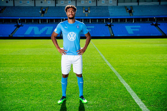 Malmö FF presenterar Joseph Ceesay som ny spelare