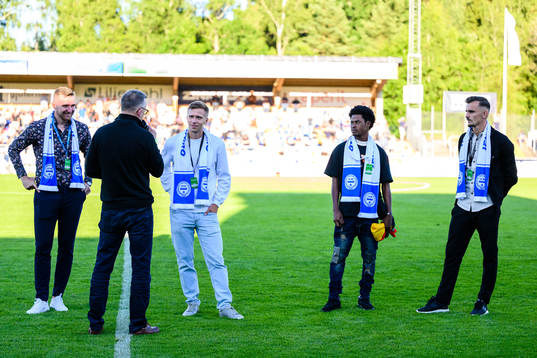 Värnamos sportchef Enes Ahmetovic, Albin Lohikangas, Frank