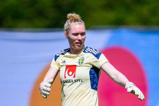 Goalkeeper Hedvig Lindahl of the Swedish women's national