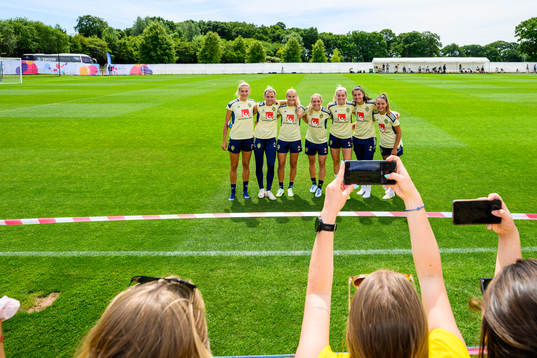 Amanda Nilden, Fridolina Rolfö, Olivia Schough, goalkeeper