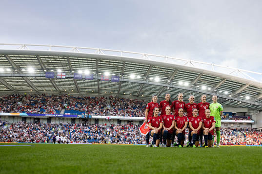 The starting eleven of Norway pose for a team photo