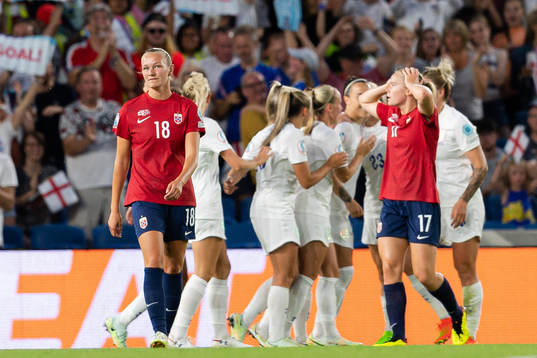 Frida Maanum and Julie Blakstad of Norway look dejected