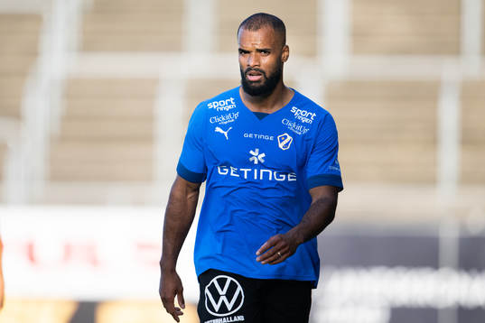 Halmstads Phil Ofosu-Ayeh