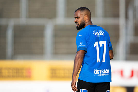Halmstads Phil Ofosu-Ayeh