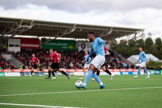 Isaac Kiese Thelin of Malmö FF