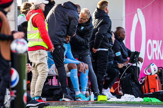 Isaac Kiese Thelin of Malmö FF receives medical assistance