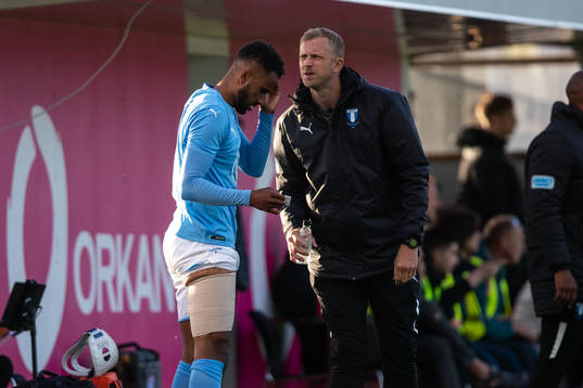 Isaac Kiese Thelin of Malmö FF receives medical assistance
