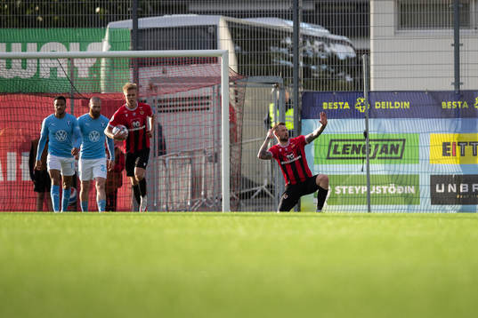Nikolaj Hansen of Vikingur celebrates