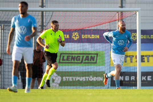 Jo Inge Berget of Malmö FF in pain