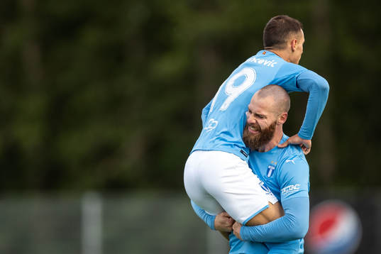 Veljko Birmancevic and Jo Inge Berget of Malmö FF