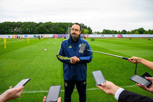 Houman Ebrahimi, doctor of the Swedish women's national