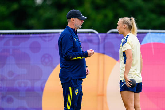Peter Gerhardsson, head coach and Hanna Bennison of the