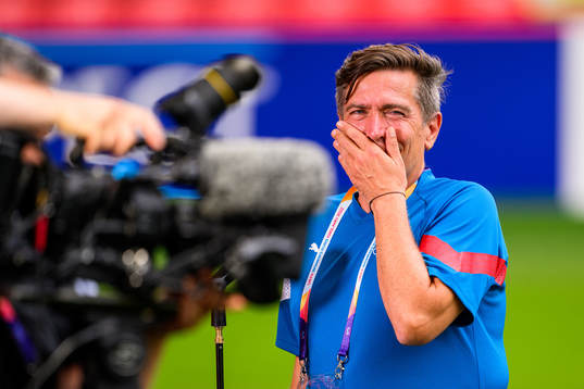 Head coach Nils Nielsen of the Swiss women's national