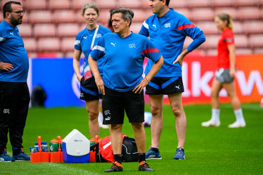 Head coach Nils Nielsen of the Swiss women's national