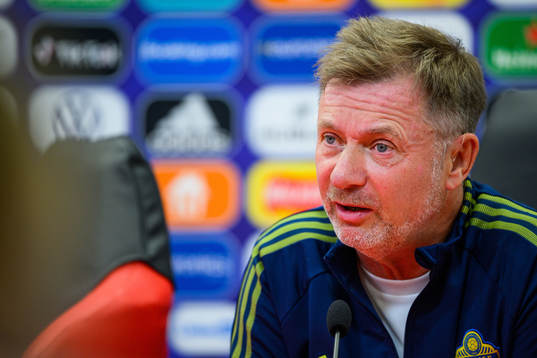 Head coach Peter Gerhardsson of the Swedish women's