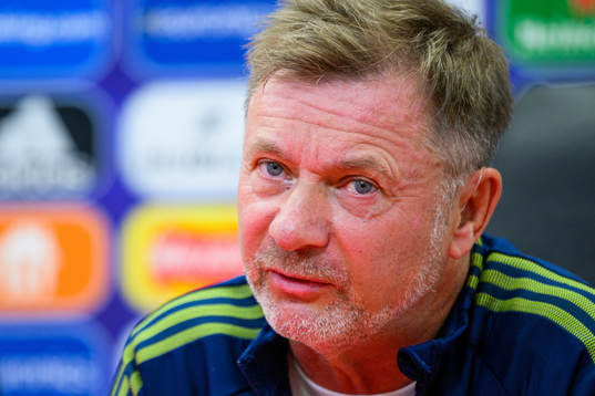 Head coach Peter Gerhardsson of the Swedish women's