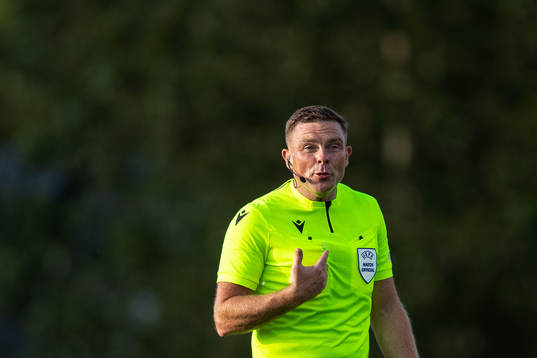 Referee John Beaton