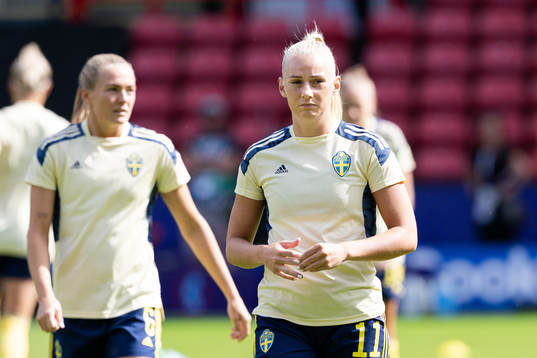 Stina Blackstenius of Sweden