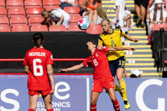 Sandy Maendly of Switzerland and Amanda Ilestedt of Sweden
