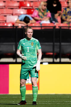 Goalkeeper Hedvig Lindahl of Sweden