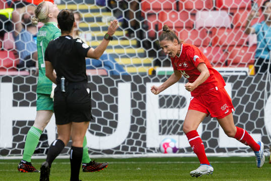 Sandy Maendly of Switzerland celebrates the 1-1 goal by