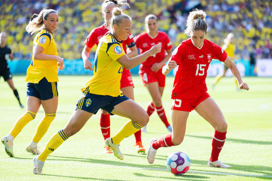 Hanna Bennison of Sweden and Luana Buhler of Switzerland