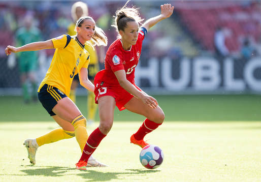 Kosovare Asllani of Sweden and Lia Wälti of Switzerland