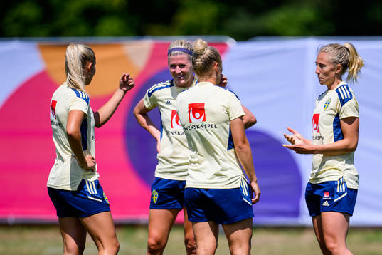 Olivia Schough and Rebecka Blomqvist of the Swedish women's