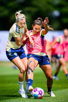 Linda Sembrant and Johanna Rytting Kaneryd of the Swedish