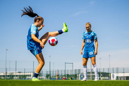 Vilde Bøe Risa and Ada Hegerberg of the Norwegian national