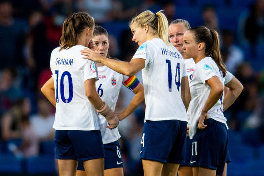 Caroline Graham Hansen, Maren Mjelde, Ada Hegerberg, Frida